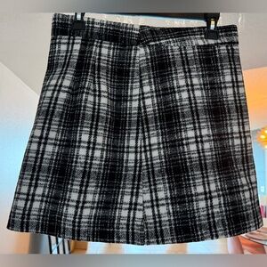 Black and White Plaid Skirt